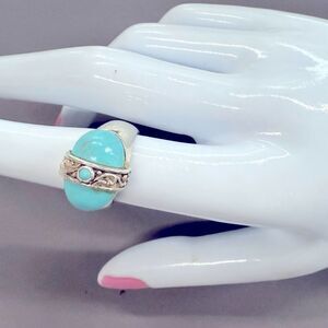 Vintage Sterling Silver Turquoise Ring stamped 925 auth stone SZ 6.5